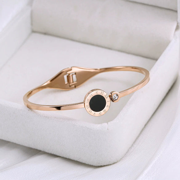 Titanium Steel Bracelet With Roman Numerals Electroplated For Women