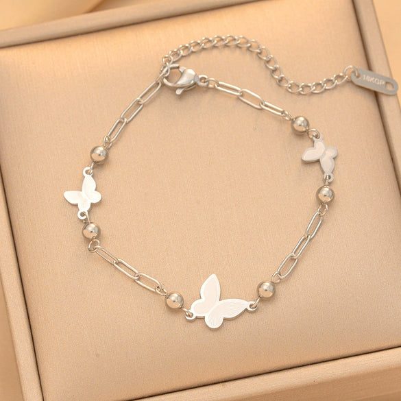 Titanium Steel Butterfly Tassel Clavicle Chain With Real Gold Plating Fashion Light Luxury Necklace For Women