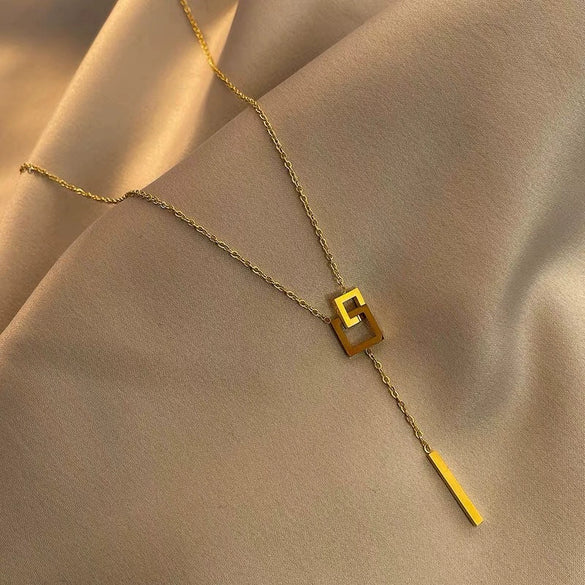 Titanium Steel Cartoon Geometric Pendant Ochain Necklace With Electroplating