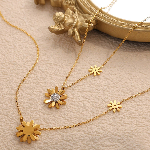 316L Stainless Steel Chrysanthemum Daisy Electroplated 18K Gold Women's Necklace
