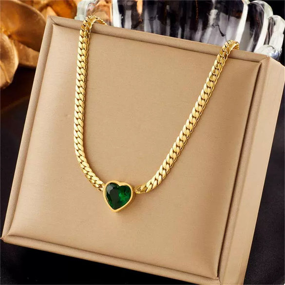 Titanium Steel Clavicle Chain With Irregular Love Butterfly Pendant Electroplated Design For Women