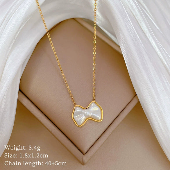 Titanium Steel Cold Necklace With Geometric Pattern Cartoon And Plant Flowers Style Electroplating Treatment Unisex
