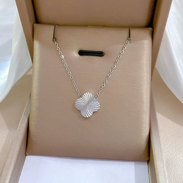 Titanium Steel Cold Necklace With Geometric Pattern Cartoon And Plant Flowers Style Electroplating Treatment Unisex