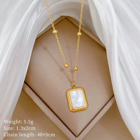 Titanium Steel Cold Necklace With Geometric Pattern Cartoon And Plant Flowers Style Electroplating Treatment Unisex