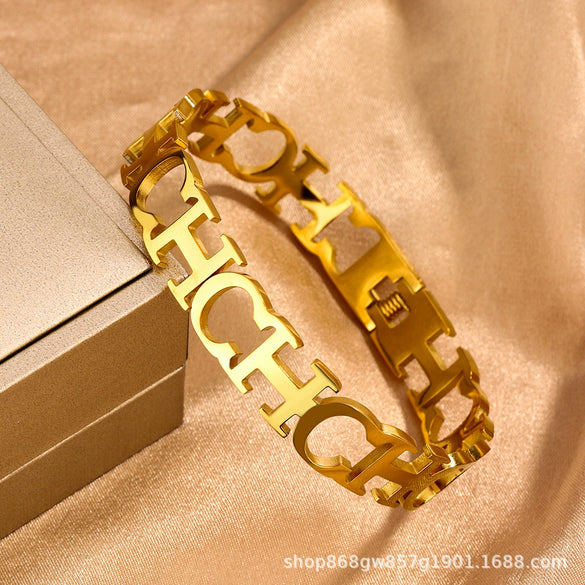 Titanium Steel Diamond Bracelet For Female Fashion Simple With Polishing