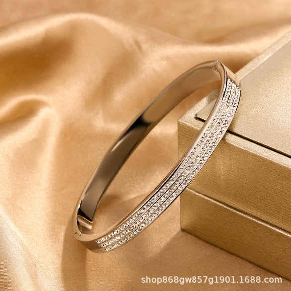Titanium Steel Diamond Bracelet For Female Fashion Simple With Polishing