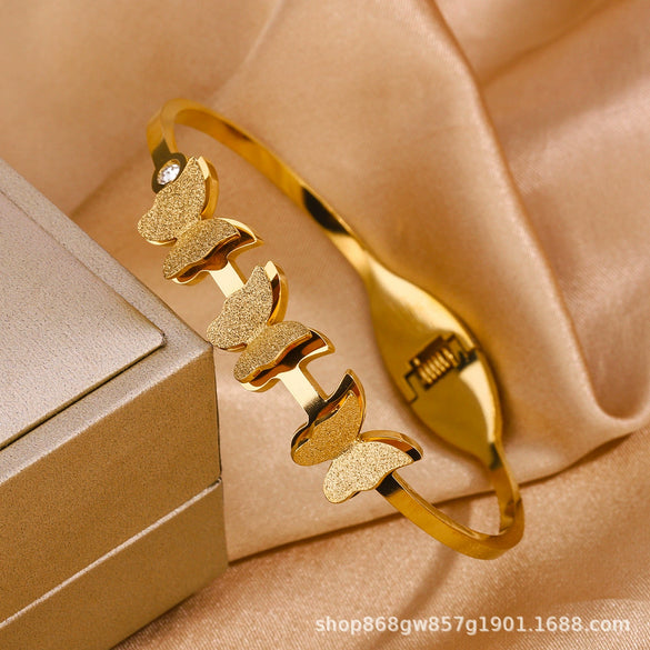 Titanium Steel Diamond Bracelet For Female Fashion Simple With Polishing