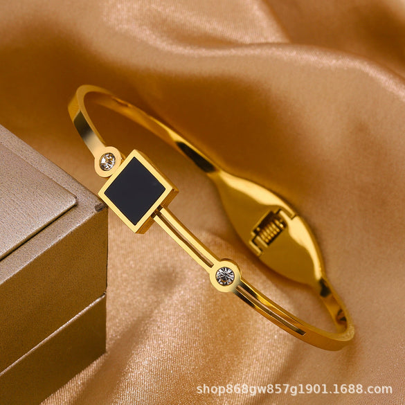 Titanium Steel Diamond Bracelet For Female Fashion Simple With Polishing