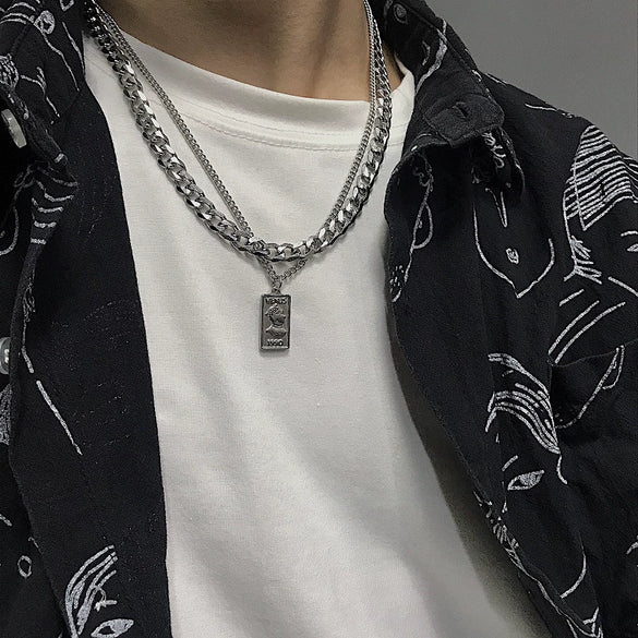Titanium Steel Doublelayer Hiphop Unisex Clavicle Chain With Geometric Design And Electroplating Treatment Snake Bone Chain