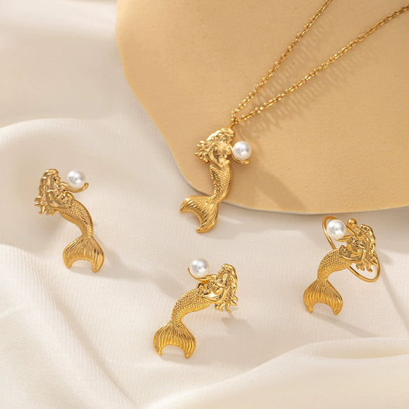 Titanium Steel Electroplated Jewelry Set For Women Including Necklace Earrings And Ring