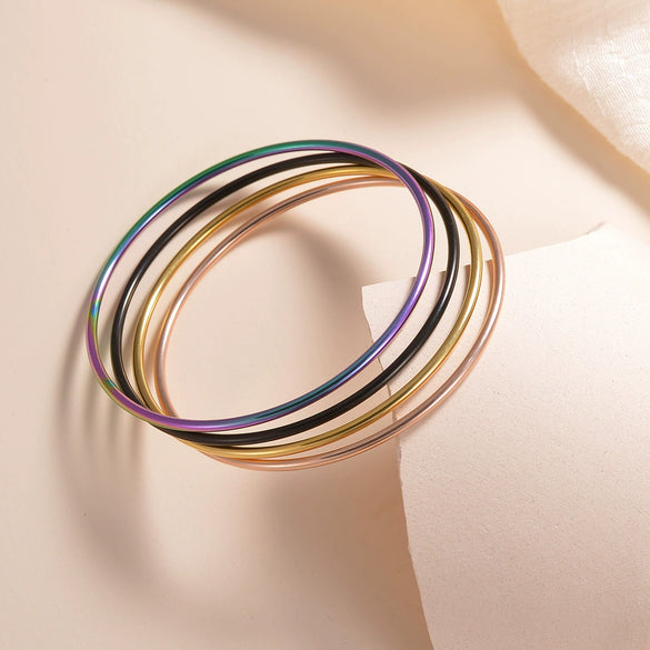 Titanium Steel Electroplated Women's Linear Closed Bracelet