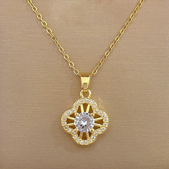 Titanium Steel Fourleaf Flower Diamond Microencrusted Electroplated Jewelry Set For Women