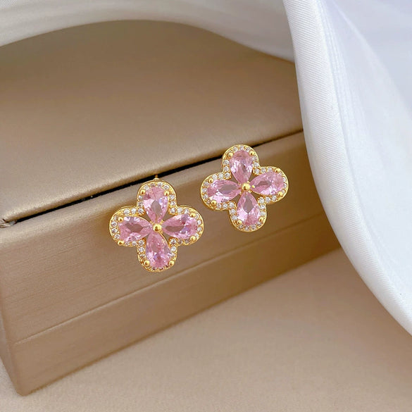 Titanium Steel Fourleaf Flower Jewelry Set With Geometric Pattern And Electroplating For Women