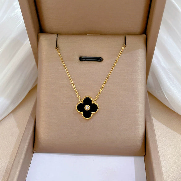 Titanium Steel Fritillaria Fourleaf Flower Normcore Style Electroplated Unisex Necklace With Geometric Pattern