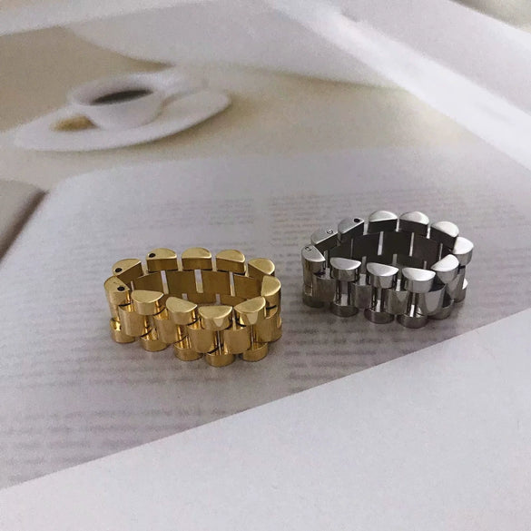 Titanium Steel Geometric Chain Ring For Women Gold Inlaid Hip Hop Style Statement Jewelry