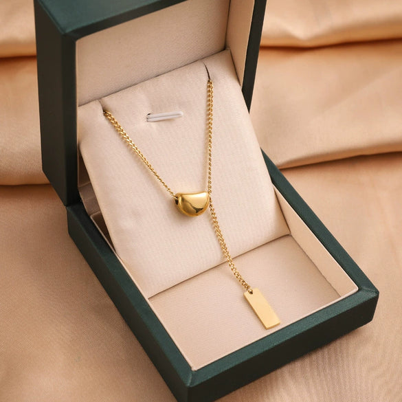 Titanium Steel Geometric Electroplated Women's Clavicle Chain Necklace