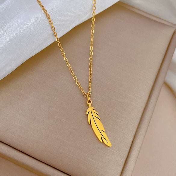 Titanium Steel Geometric Fashion Minimalistic Electroplated Women's Necklace