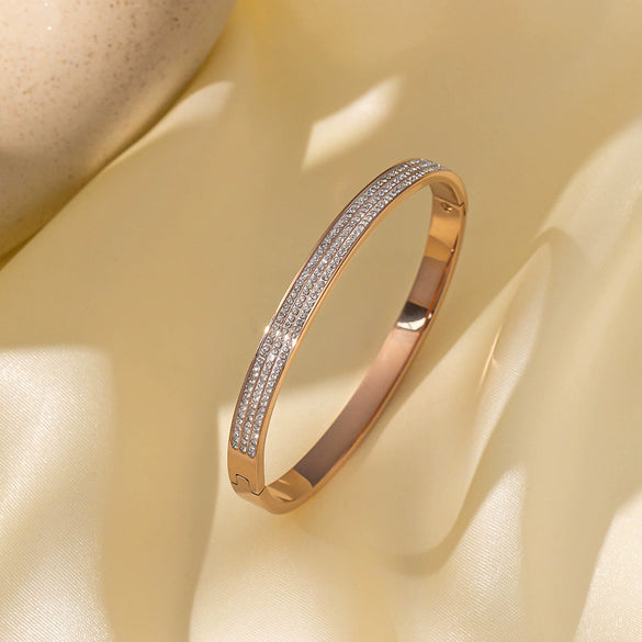 Titanium Steel Geometric Girls Bracelet With Real Gold Electroplating