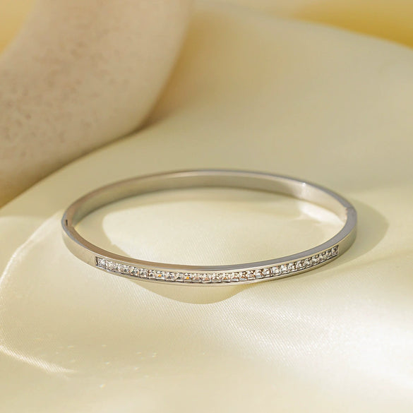 Titanium Steel Geometric Girls Bracelet With Real Gold Electroplating