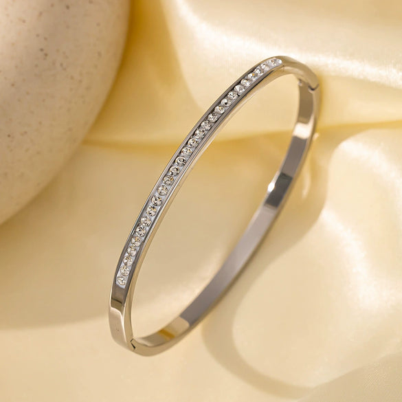 Titanium Steel Geometric Girls Bracelet With Real Gold Electroplating