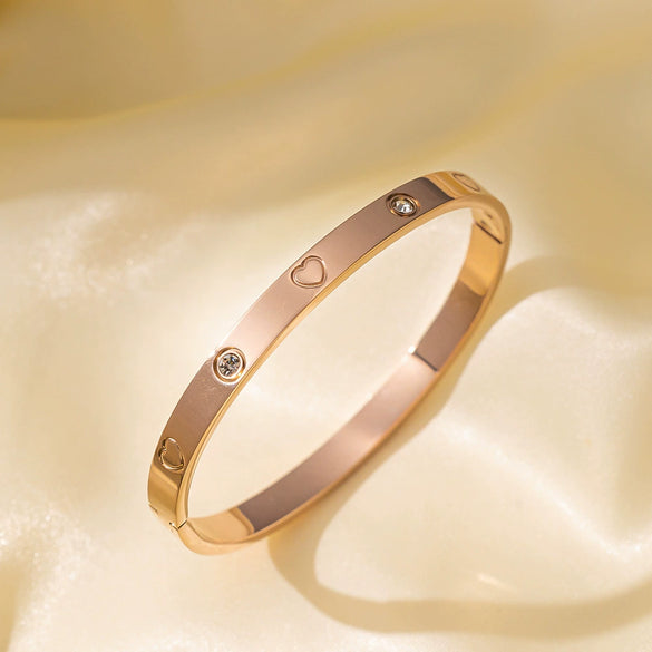 Titanium Steel Geometric Girls Bracelet With Real Gold Electroplating