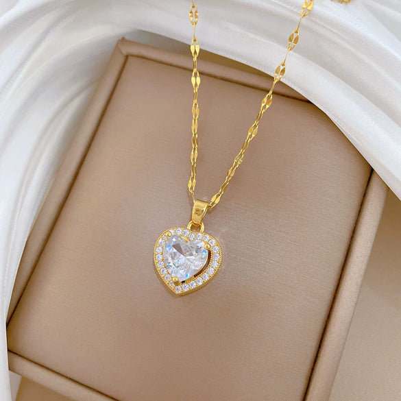 Titanium Steel Geometric Heart Clavicle Necklace With Diamond Microembedded And Copper Pendant