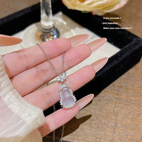 Titanium Steel Geometric Inlaid Zircon Women's Light Luxury Pendant Necklace