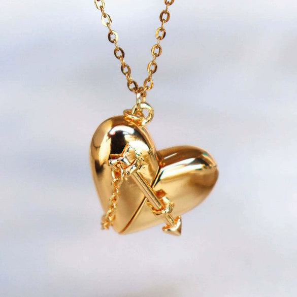Titanium Steel Geometric Love Memorial Pendant Necklace Electroplated For Unisex
