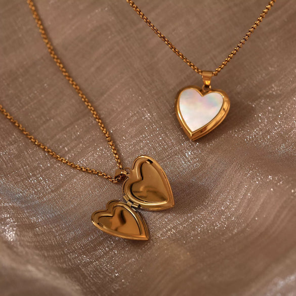 Titanium Steel Geometric Love Memorial Pendant Necklace Electroplated For Unisex