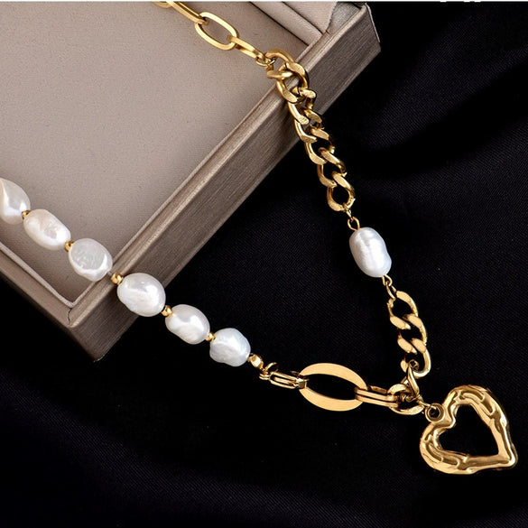 Titanium Steel Geometric Retro Exquisite Clavicle Chain Necklace