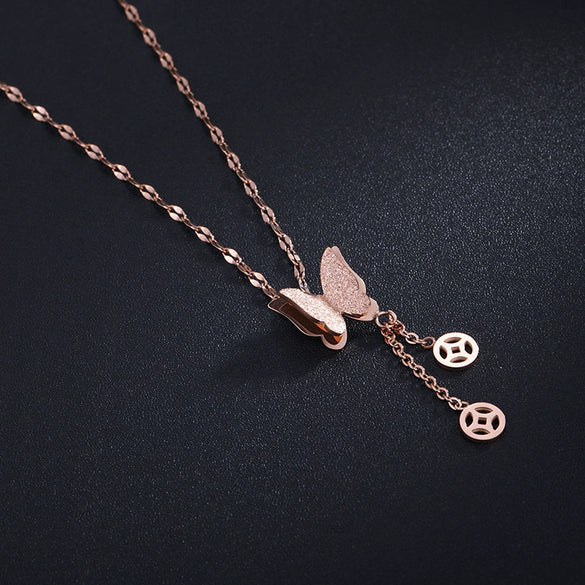 Titanium Steel Geometric Roman Triple Circle Necklace With Diamond Accents Rose Gold Pendant Clavicle Chain Jewelry For Children