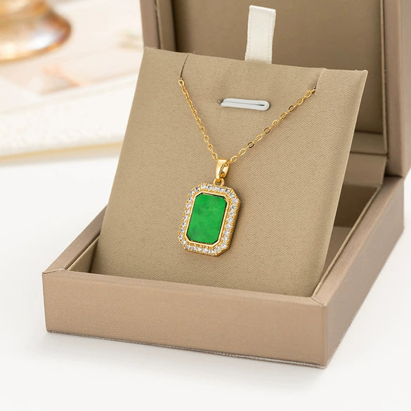 Titanium Steel Geometric Small Square Women's Necklace With Diamond Design