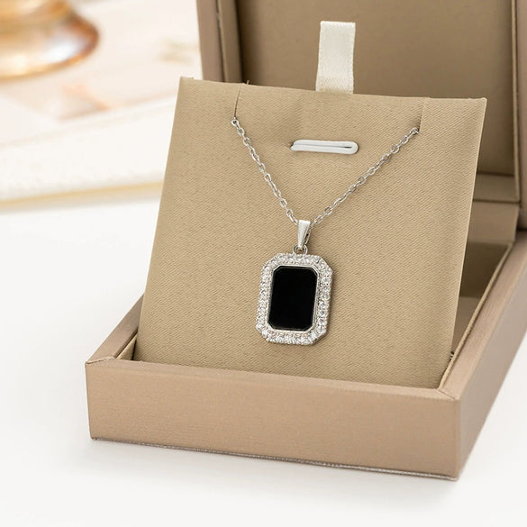 Titanium Steel Geometric Small Square Women's Necklace With Diamond Design