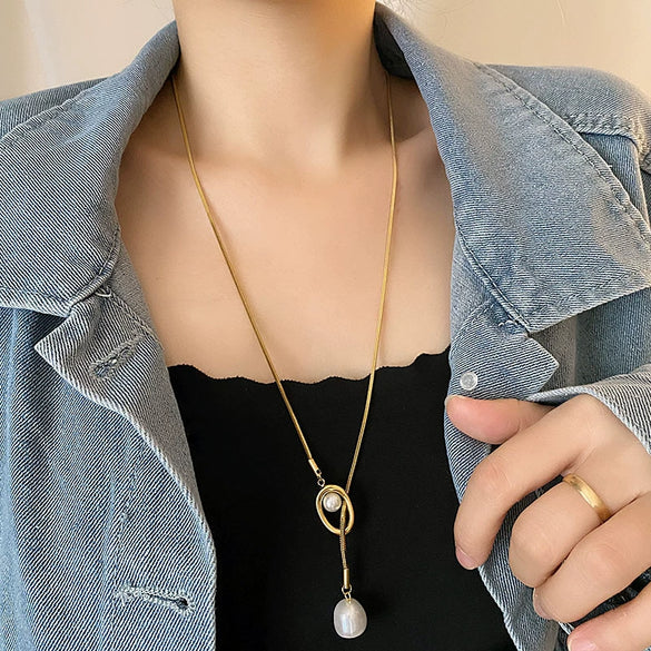 Titanium Steel Geometric Snake Bone Chain Clavicle Chain Pendant For Women