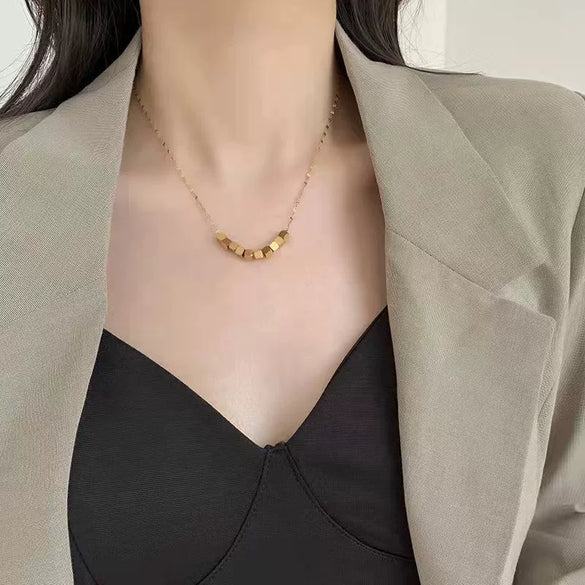 Titanium Steel Geometric Square Pendant Women's Light Luxury Electroplated Gold Necklace With Water Wave Chain