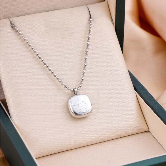 Titanium Steel Geometric Style Necklace With Mixed Gemstone Setting And Electroplating