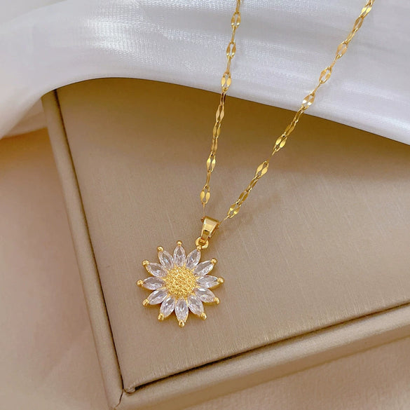 Titanium Steel Geometric Style Sunflower Pendant Women's Necklace With Diamond Treatment