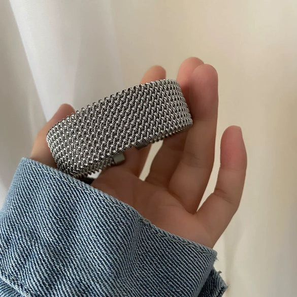 Titanium Steel Geometric Weaving Ring Opening Bracelet For Female With Simple Light Luxury Temperament And Niche Design