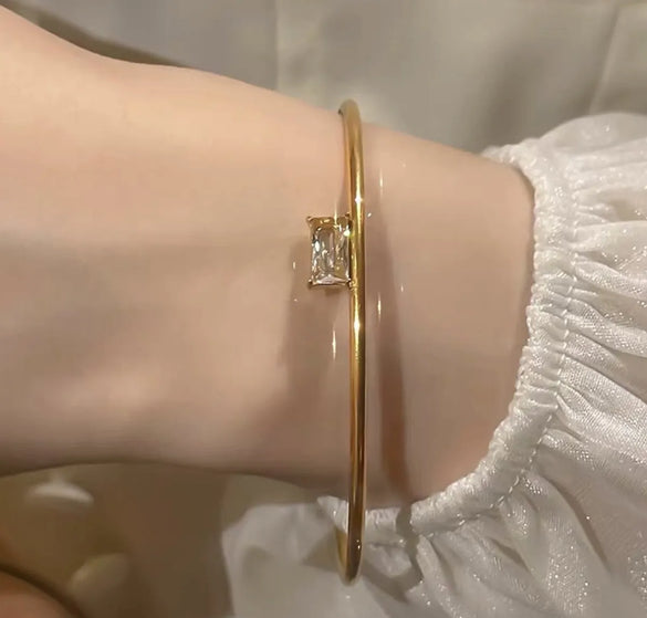 Simple Style Solid Color 304 Stainless Steel Titanium Steel 18K Gold Plated Artificial Rhinestones Bangle In Bulk