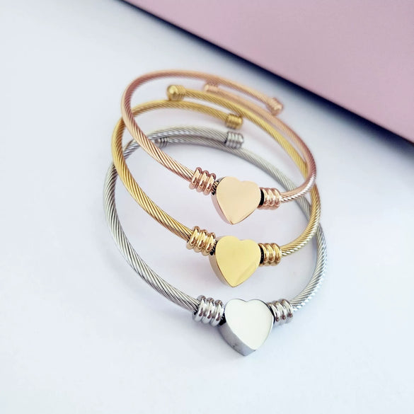 Titanium Steel Handmade Peach Heart Adjustable Wire Rope Bracelet