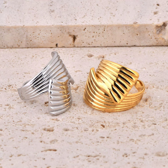 Titanium Steel Handpolished Jewelry Set With Multilayer Texture Scalloped Striped Cross Geometric Style