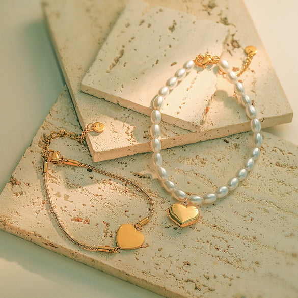 Titanium Steel Heart Pendant Bracelet With Geometric Pattern 18K Goldplated For Women