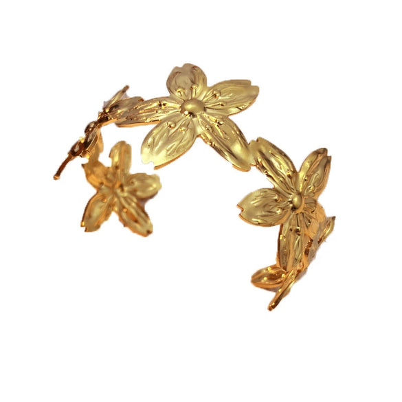 Titanium Steel Heart Shape Natural Style Electroplated Bracelet