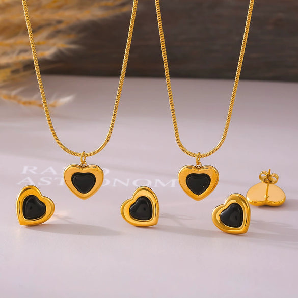 Titanium Steel Heart Shape Retro Minimalist Women's Necklace And Earrings Set With Electroplating
