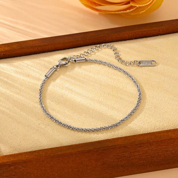 Titanium Steel Heart Shaped Electroplated Allmatch Women's Bracelet