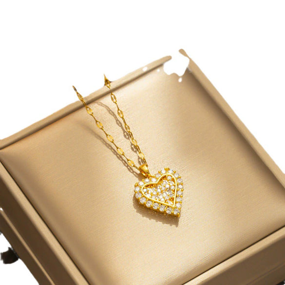 Titanium Steel Heart Zircon Inlaid Gold Pendant Necklace For Women Light Luxury Geometric Style Water Wave Chain