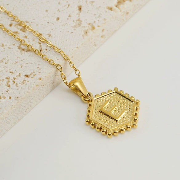 316L Stainless Steel Hexagonal Letter Pendant Necklace For Women With Electroplating And Ochain
