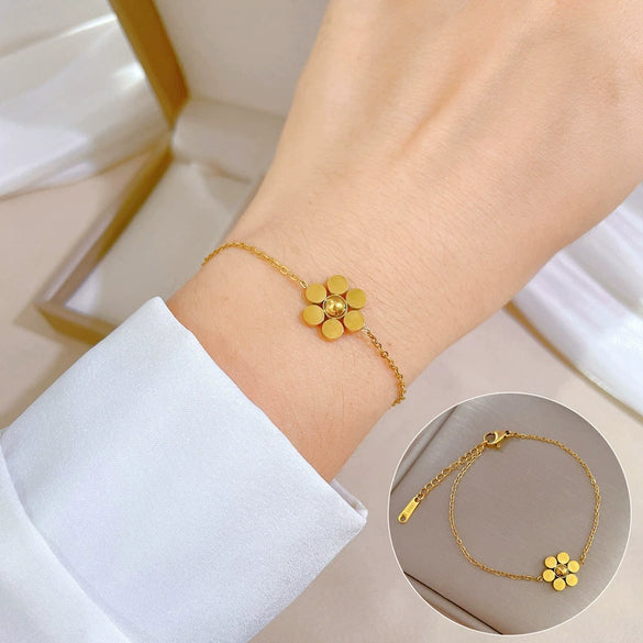 Titanium Steel Hip Hop Bracelet With Gold Inlaid Constellation Cartoon Style