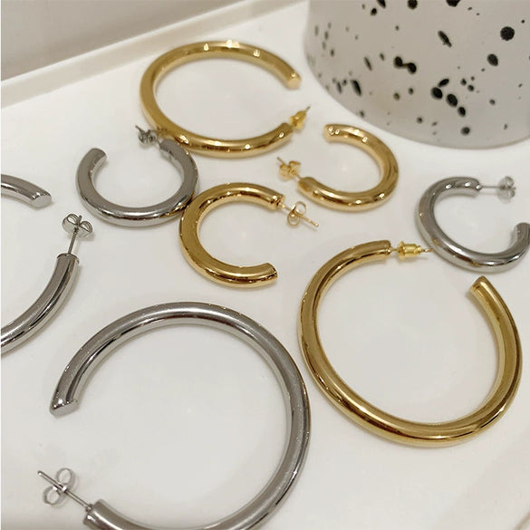 Titanium Steel Hollow Circle Geometric Inlaid With Gold Minimalist Earrings