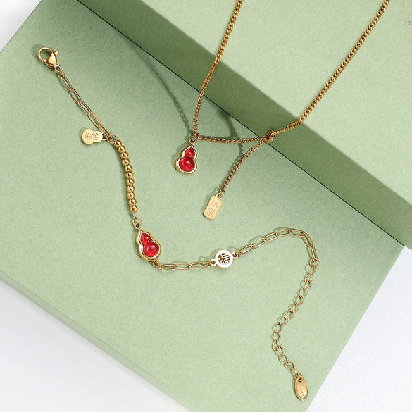 316L Stainless Steel Inlaid Resin Gourd Pendant Necklace For Women Electroplated Fashion Style